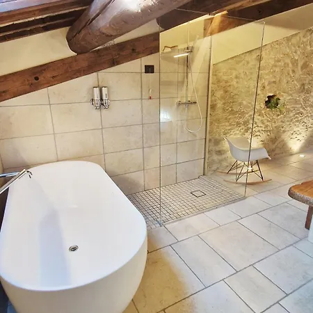 Casa Ocra Guest house