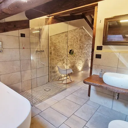 Guest house Casa Ocra